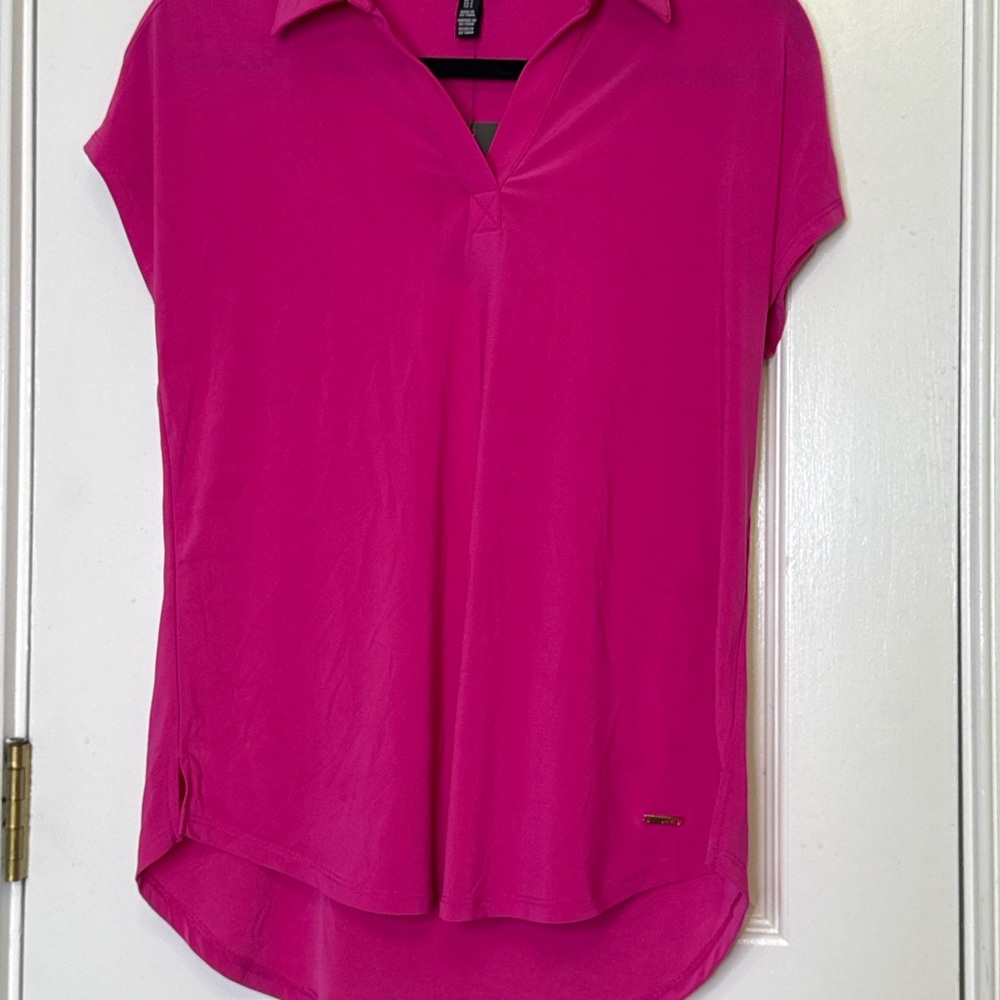Jones New York Magenta Collared Blouse Short Sleeve V-Notch NWT - Picture 3 of 3